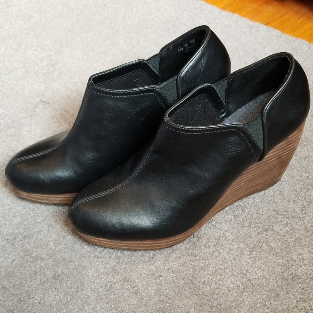 Dr Sholls harlow boot black brown wedge